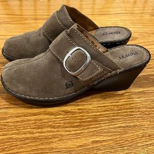 Born suede leather clogs size 40.5